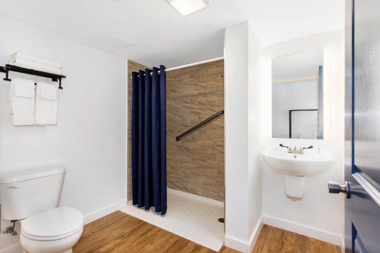 Grove Hotel Cherry Grove المظهر الخارجي الصورة
